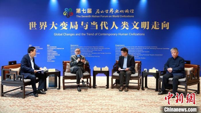 9月27日，第七屆尼山世界文明論壇首場高端對話舉行?！×籂?攝