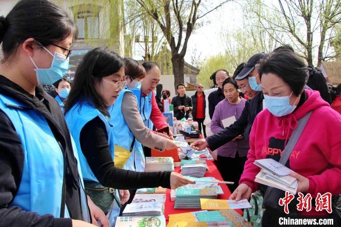 資料圖：山東省文旅廳組織文旅企業(yè)舉行文旅服務(wù)群眾相關(guān)活動(dòng)。　趙曉 攝