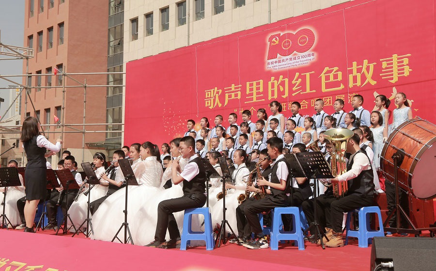 1618399060367745.jpg 《沒(méi)有共產(chǎn)黨就沒(méi)有新中國(guó)》.jpg