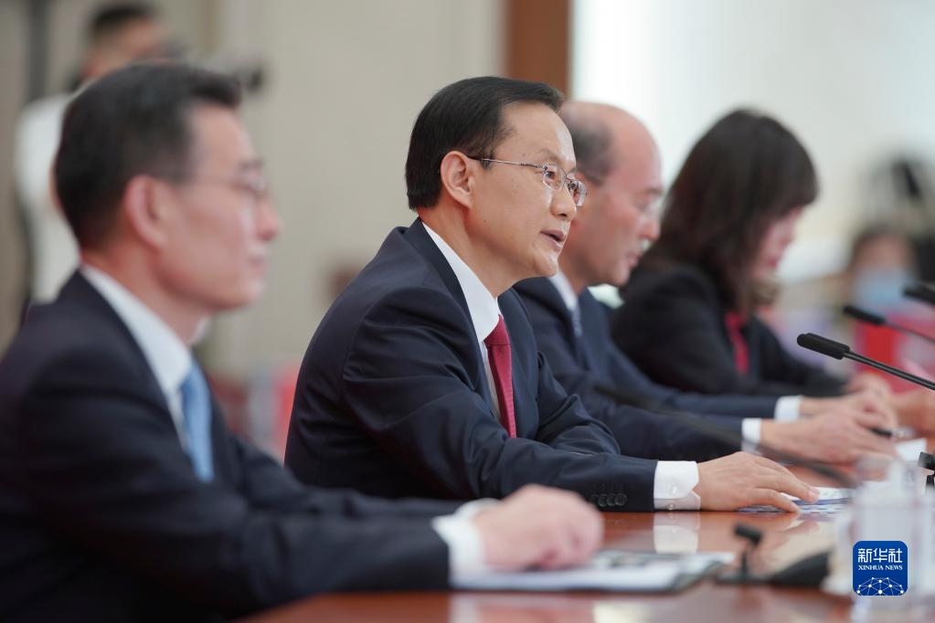 1665827282626456.jpg 1129065663_16658252365831n.jpg