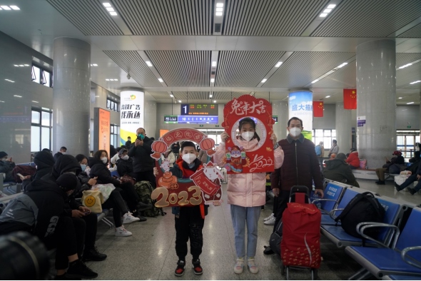 1673077455200269.png 回家!草原鐵路2023年春運大幕開啟....768.png