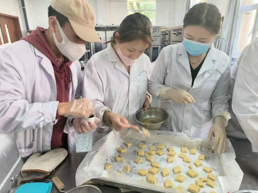 1692244342122554.jpg 2.jpg