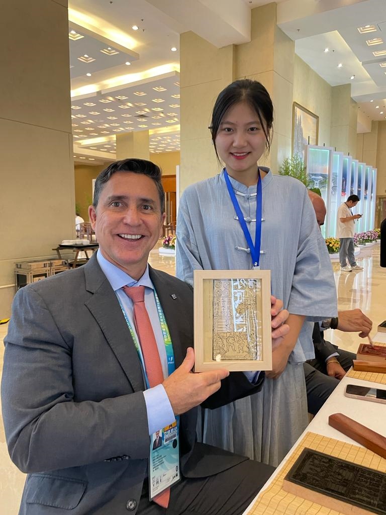 巴西大學(xué)生體育聯(lián)合會主席盧西亞諾·卡布拉爾。受訪者供圖