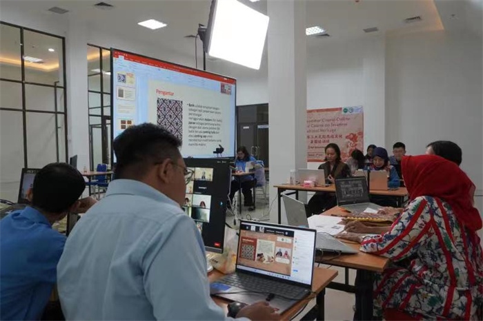 活動現(xiàn)場。供圖：印尼三一一大學孔子學院