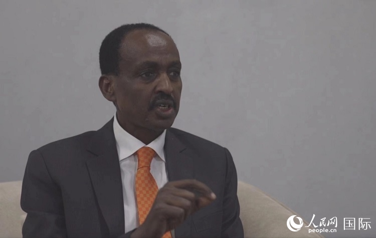 特肖梅·托加接受人民網(wǎng)專訪。人民網(wǎng)記者 劉寧攝