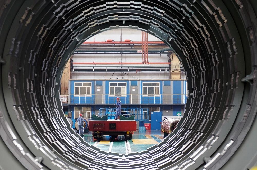 △2023年8月31日，工人在哈電集團哈爾濱電機廠有限責任公司的水電分廠重型車間作業(yè)。