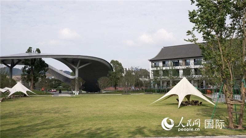 安吉露營(yíng)地。人民網(wǎng) 彭昱凱攝