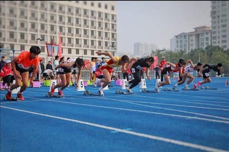 第59屆北京市中學生田徑運動會暨北京學生金奧運動隊田徑運動會。北京市教委供圖