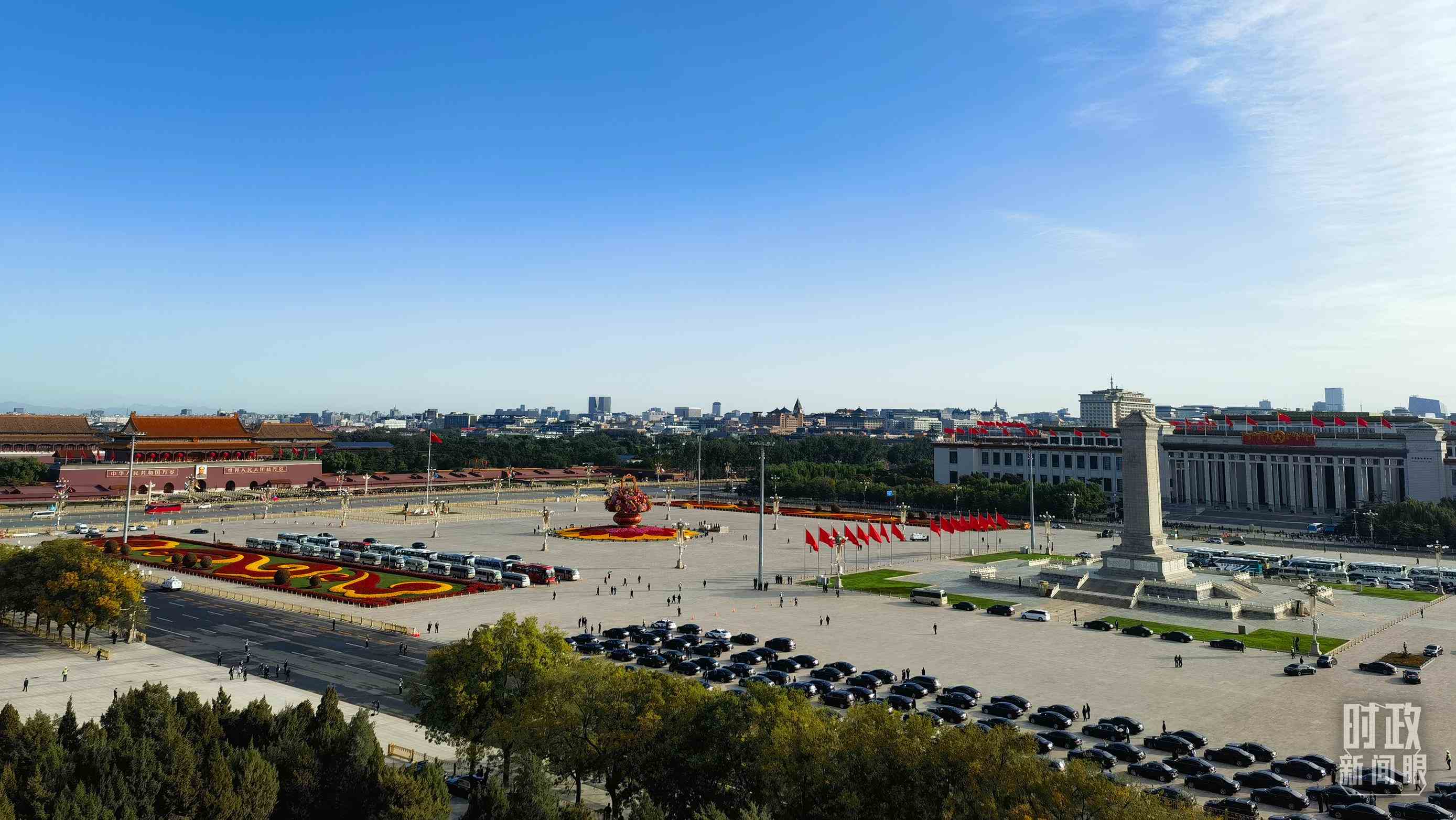 △18日的天安門廣場(chǎng)。（總臺(tái)央視記者周志國(guó)拍攝）