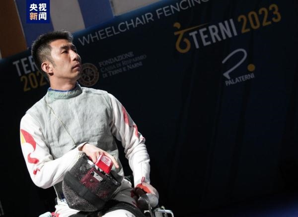 黃曉連、孫剛擔(dān)任杭州亞殘運(yùn)會(huì)開幕式中國代表團(tuán)旗手