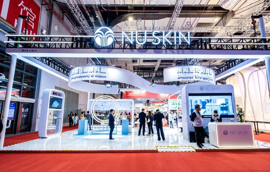 如新展臺。人民網記者 許維娜攝