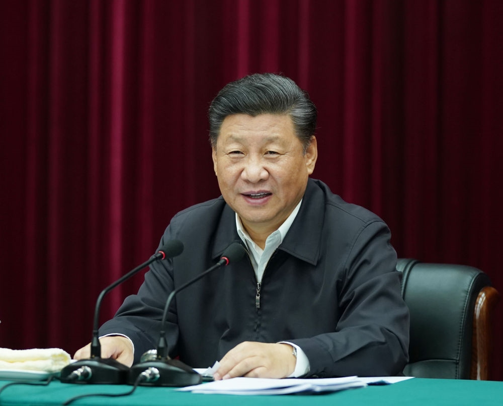 2019年9月18日上午，中共中央總書記、國家主席、中央軍委主席習(xí)近平在鄭州主持召開黃河流域生態(tài)保護和高質(zhì)量發(fā)展座談會并發(fā)表重要講話。新華社記者 謝環(huán)馳 攝