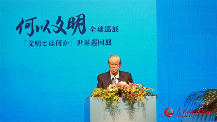 日本前首相福田康夫致辭。人民網(wǎng) 蔣曉辰攝