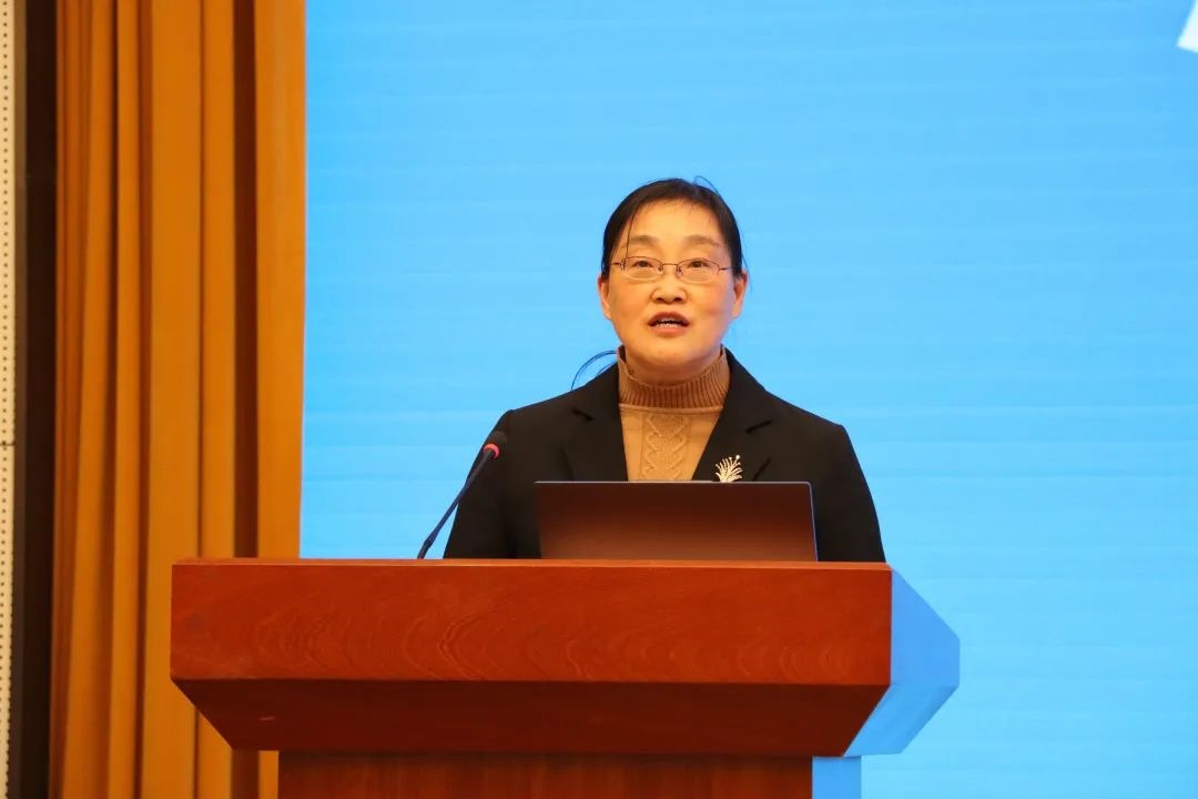 浙江省社會科學(xué)界聯(lián)合會黨組成員、秘書長劉東致辭。主辦方供圖