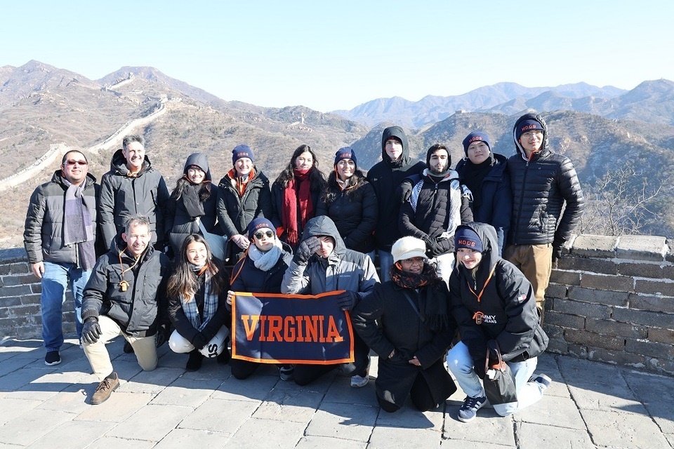 資訊有故事︱美國(guó)弗吉尼亞大學(xué)乒乓球代表團(tuán)訪華：重走乒乓路 一起向未來(lái)