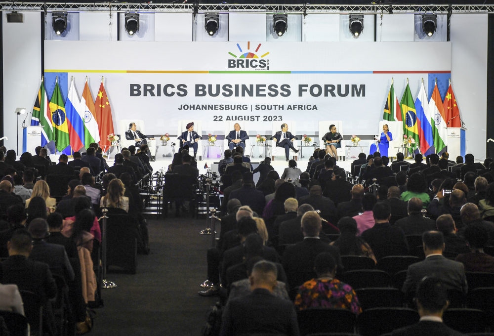 這是2023年8月22日在南非約翰內(nèi)斯堡拍攝的金磚國(guó)家工商論壇現(xiàn)場(chǎng)。新華社記者 李亞輝 攝