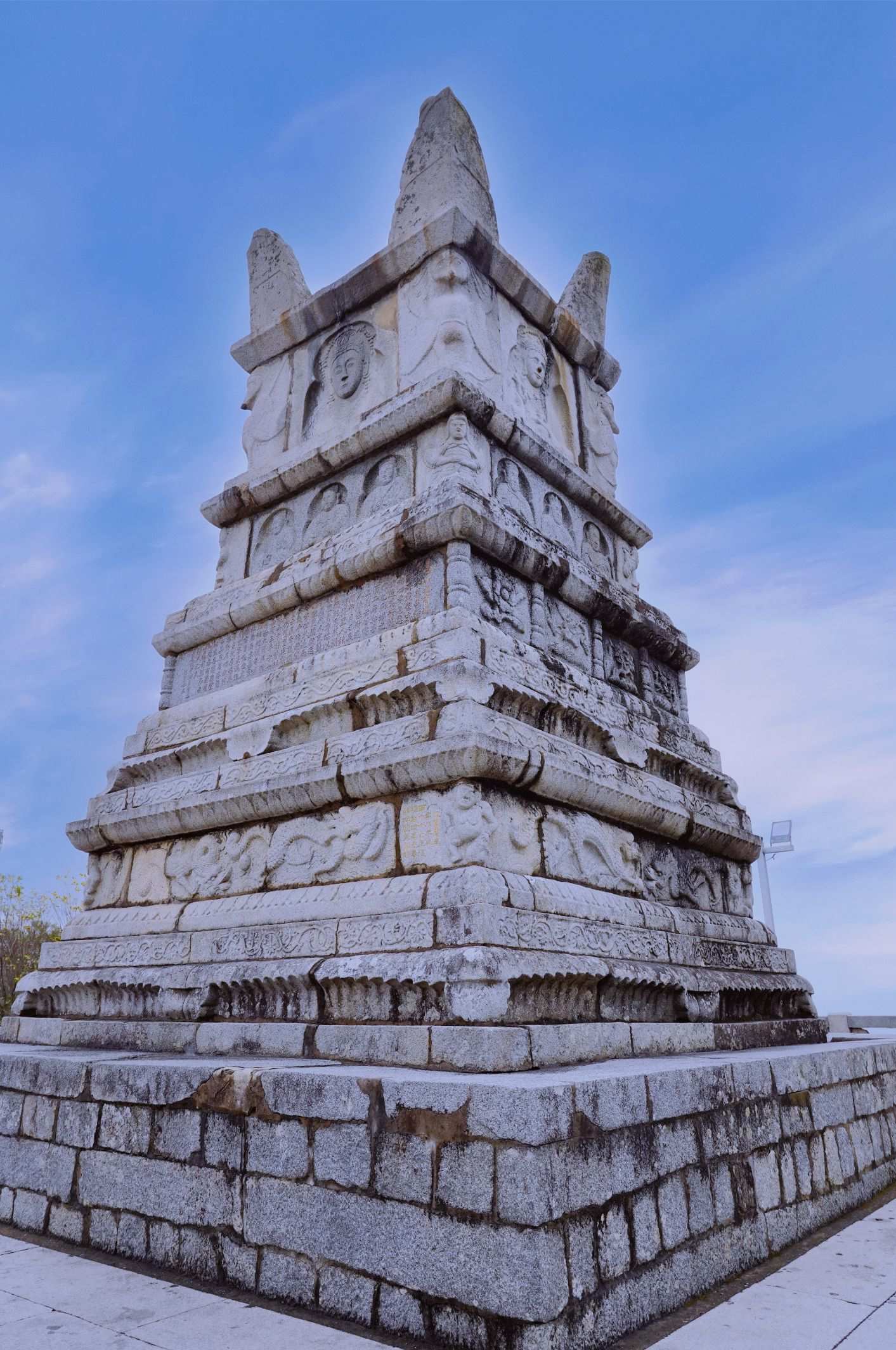 萬壽塔。 陳芝 攝