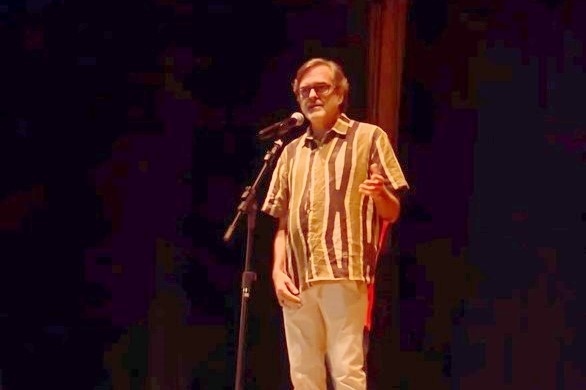 累西腓市政府代表、文化局長梅洛在活動(dòng)中致辭。中國駐累西腓總領(lǐng)館供圖