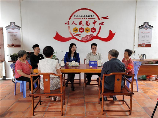 “茶文化六步調(diào)解法”調(diào)解現(xiàn)場。