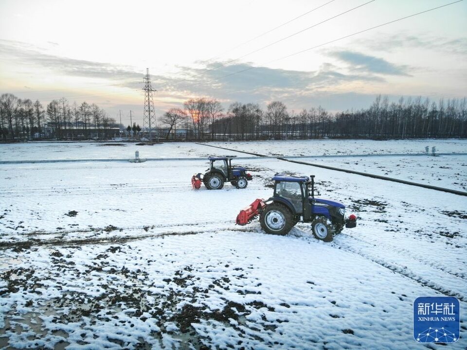 新華全媒+|“大糧倉”黑龍江春耕備耕火熱進(jìn)行