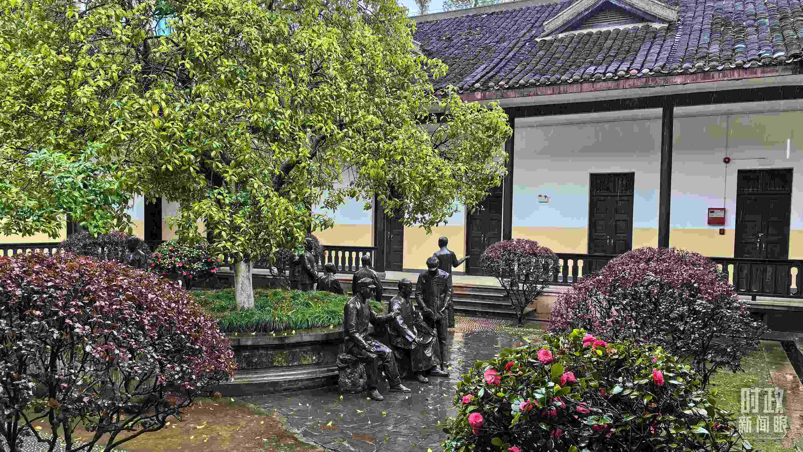 △湖南第一師范學(xué)院（城南書院校區(qū)）校園里。（總臺央視記者趙化拍攝）