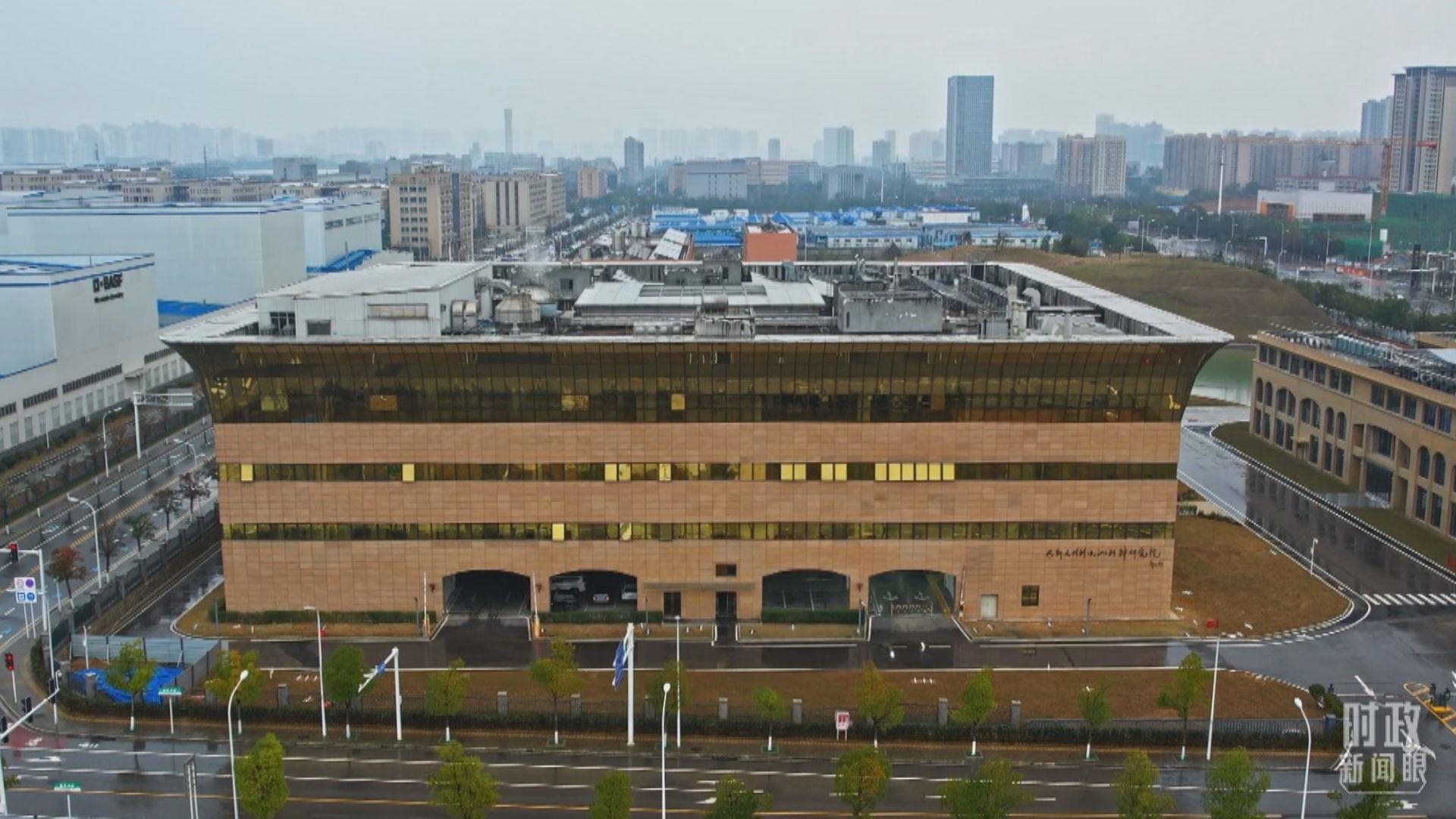 △巴斯夫杉杉電池材料有限公司。（總臺(tái)記者陳稼、楊侃拍攝）