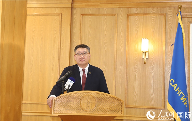 扎布赫楞部長(zhǎng)致辭。人民網(wǎng)記者 霍文攝