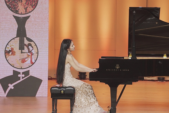 會議現(xiàn)場。學校供圖