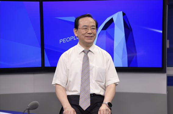 中國(guó)人民大學(xué)法學(xué)院教授、博士生導(dǎo)師楊建順。人民網(wǎng)記者 王曉嘯攝