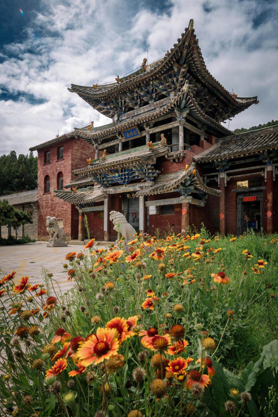 全國(guó)重點(diǎn)文物保護(hù)單位定林寺。蘇唐詩(shī)攝