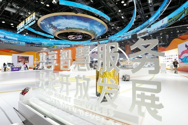 這是2024年9月11日拍攝的國家會議中心內景。新華社記者 鞠煥宗 攝