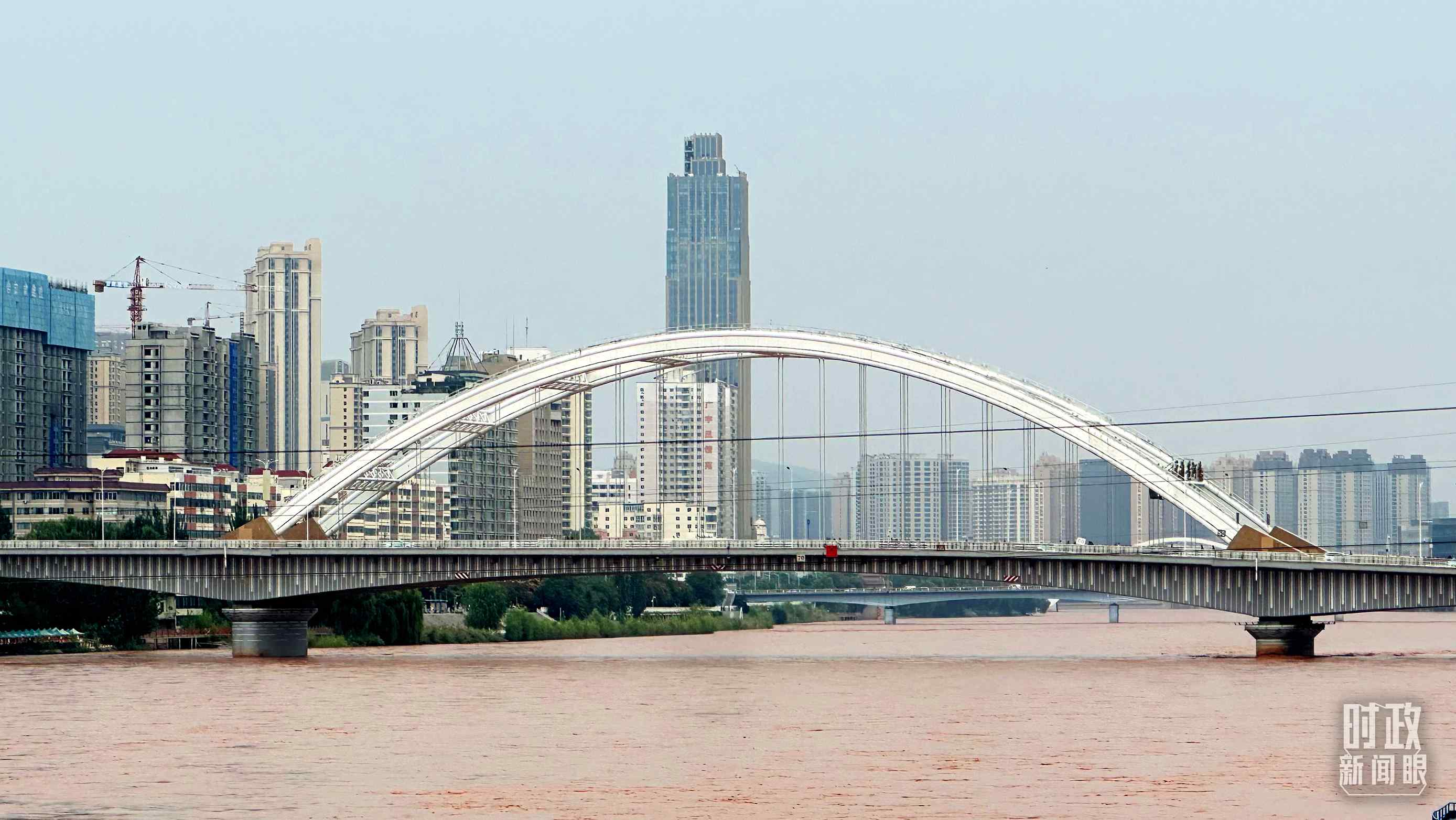 △黃河蘭州段。（總臺央視記者范一鳴拍攝）