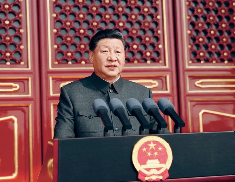 2019年10月1日，慶祝中華人民共和國(guó)成立70周年大會(huì)在北京天安門廣場(chǎng)隆重舉行。中共中央總書記、國(guó)家主席、中央軍委主席習(xí)近平發(fā)表重要講話。 新華社記者 鞠鵬/攝