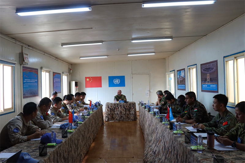 圖1-分隊(duì)進(jìn)行情況匯報(bào)(馬騫攝)