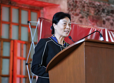 李雅芳作主旨發(fā)言。主辦方供圖