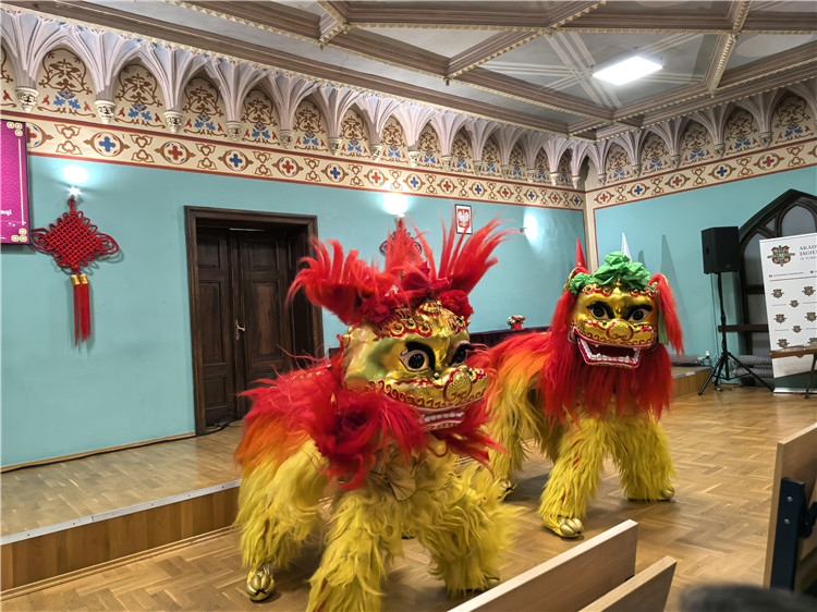 托倫雅蓋隆學(xué)院禮堂巡演現(xiàn)場(chǎng)。主辦方供圖。