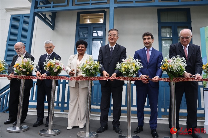 活動上，中巴嘉賓共同為“茶緣·中巴友誼園”剪彩，標志著中巴友誼園中“茶之道”展覽正式開幕。人民網(wǎng)記者 張志文攝