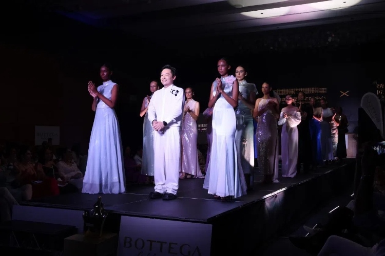 時裝周現(xiàn)場。顏李芳攝