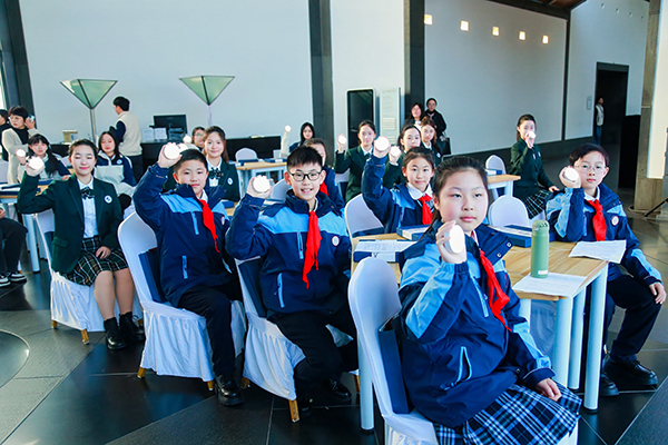 首屆全國(guó)“博物館里的大思政課”示范交流活動(dòng)。學(xué)校供圖