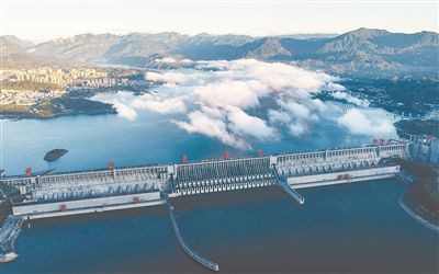 圖為三峽大壩。 新華社發(fā)（鄭家裕攝）