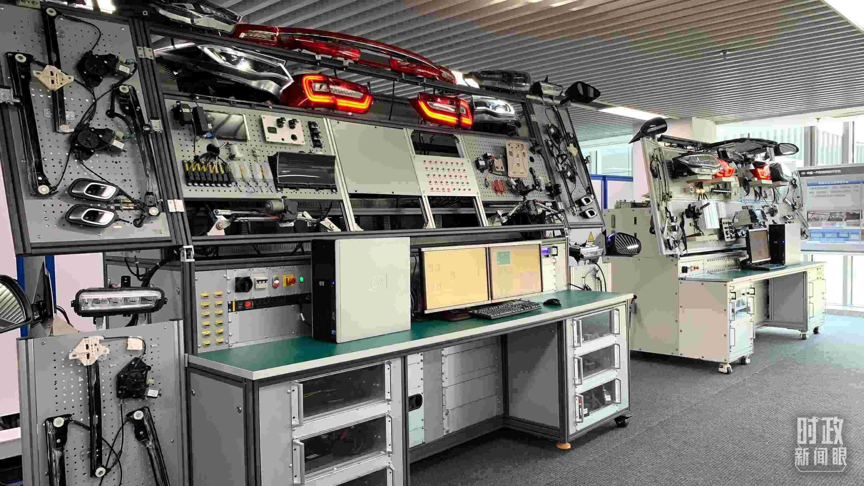 △吉林長春，一汽整車硬件測試實(shí)驗(yàn)室。（總臺(tái)央視記者邢彬拍攝）