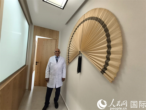 哈利勒的診所內(nèi)。人民網(wǎng)記者 黃培昭攝