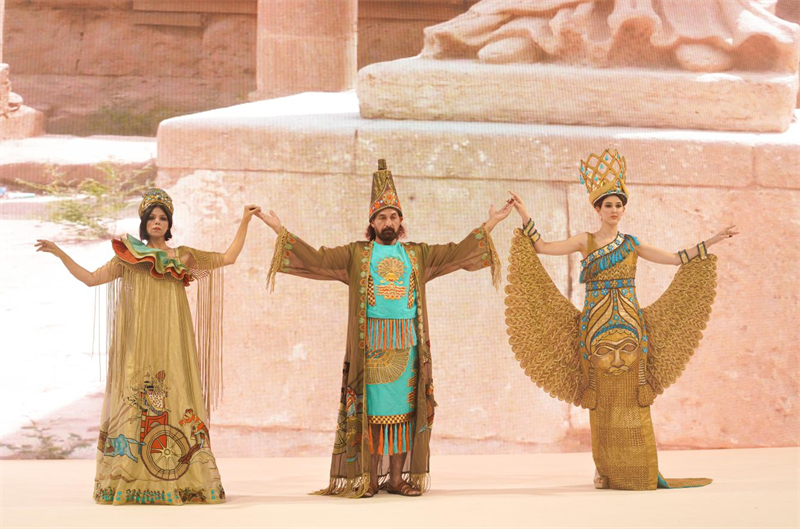 伊拉克時(shí)尚館去年9月舉辦的時(shí)裝展一景。伊拉克時(shí)尚館供圖