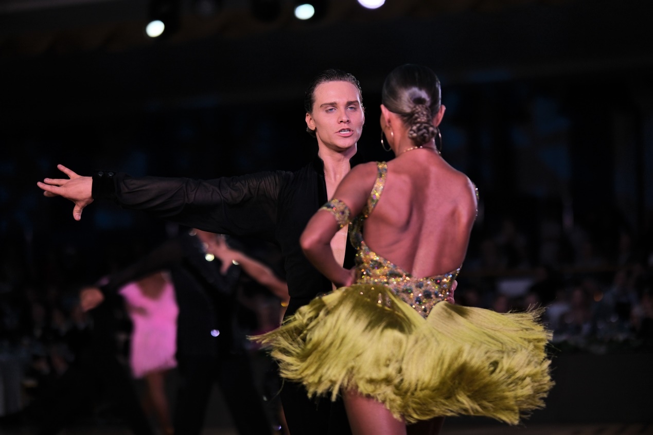 第七屆“克里姆林宮杯”國標(biāo)舞錦標(biāo)賽現(xiàn)場。于子恒攝