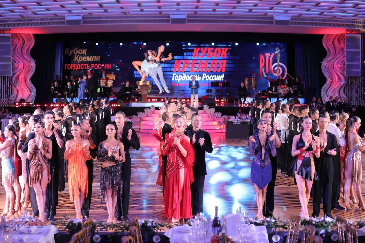 第七屆“克里姆林宮杯”國標(biāo)舞錦標(biāo)賽現(xiàn)場。于子恒攝