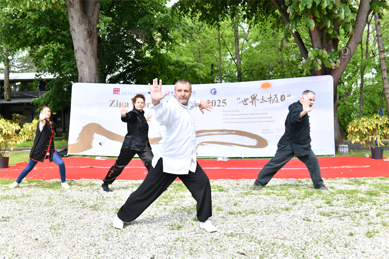 活動(dòng)現(xiàn)場(chǎng)。傅永山攝影。