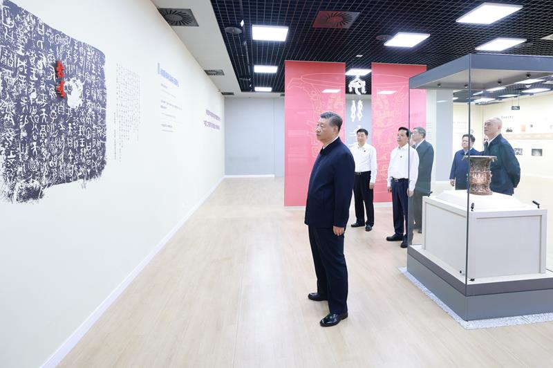 △2024年9月10日，習(xí)近平總書記來到陜西寶雞市參觀寶雞青銅器博物院。