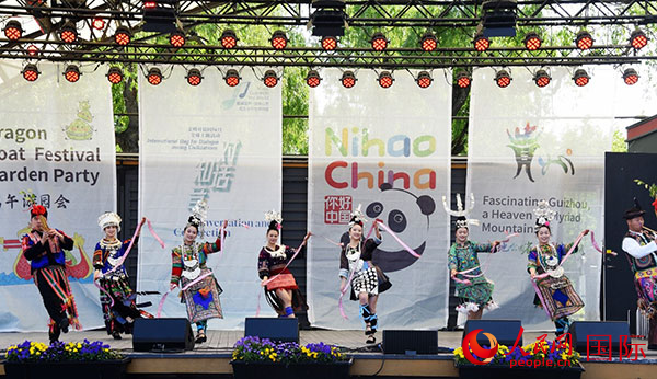 舞蹈《迎客歌》。人民網(wǎng)記者 殷淼